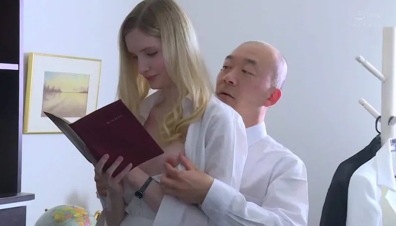 Cô vợ chấp nhận làm bồ cho đối tác của ông chồng để trả nợ