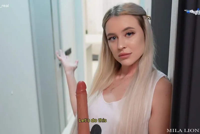 Giao cục thịt giả chất lượng kém, anh shipper phải trả tiền bằng cậu bé thật