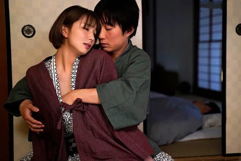 Chuyến đi suối nước nóng chịch cô bạn thân của Người vợ sắp cưới có thai cmnl